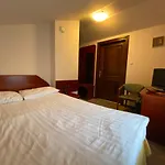 Grant Hotel
