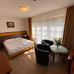 Grant Hotel 3*