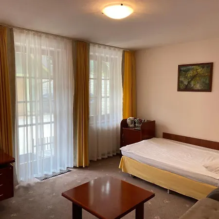 Grant Hotel