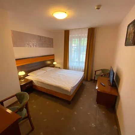 Grant Hotel 3*