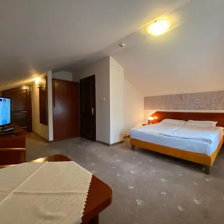 Grant Hotel 3*