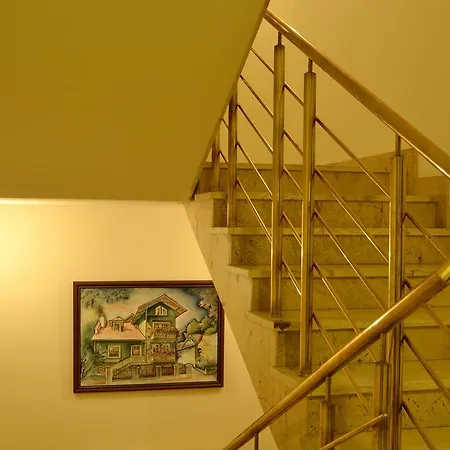 Grant Hotel